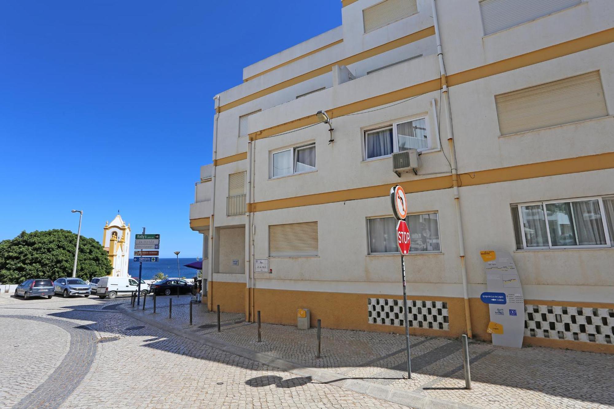 Casas Da Calheta In Praia Da Luz Apartment Room photo